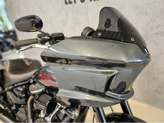 Harley-Davidson FXLRST Softail Low Rider ST, 0010322