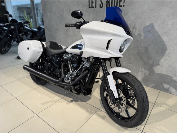 Harley-Davidson FXLRST Softail Low Rider ST, 0010355