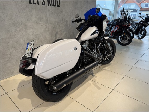Harley-Davidson FXLRST Softail Low Rider ST, 0010355