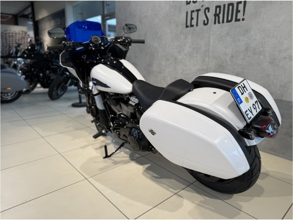 Harley-Davidson FXLRST Softail Low Rider ST, 0010355