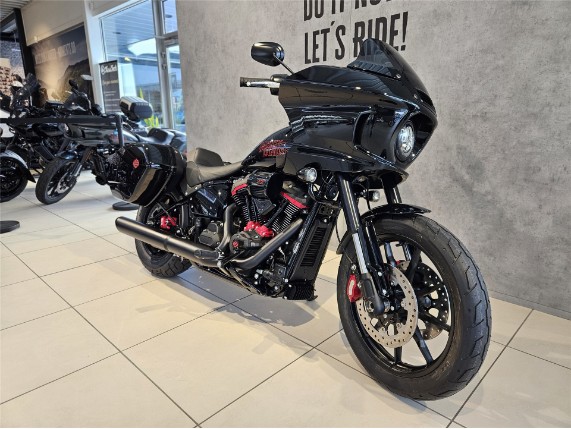 Harley-Davidson FXLRST Softail Low Rider ST, 0010697