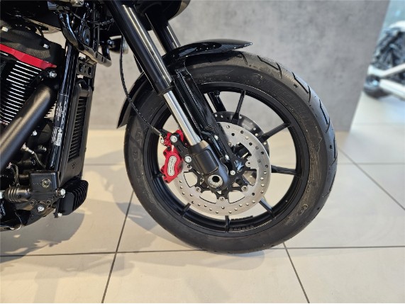 Harley-Davidson FXLRST Softail Low Rider ST, 0010697