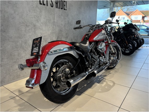 Harley-Davidson Heritage Sotftail Classic, 1HD1BJY192Y015312