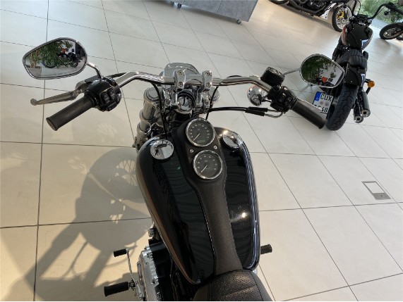 HARLEY-DAVIDSON LOW RIDER, 5HD1GNMC4FC311754