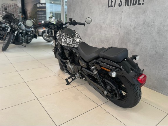 HARLEY-DAVIDSON Nightster, 0009446