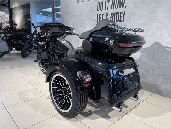 Harley-Davidson Street Glide 3 Limited, 0011280