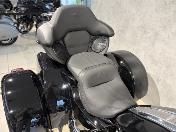 Harley-Davidson Street Glide 3 Limited, 0011280