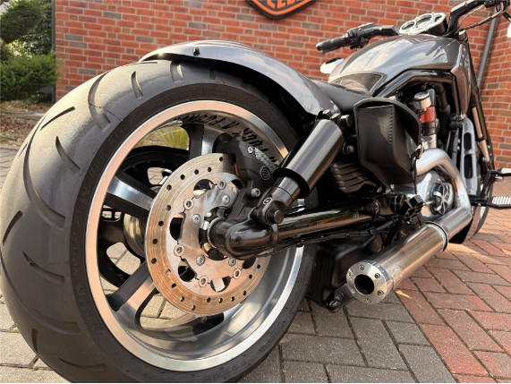 HARLEY-DAVIDSON V-ROD MUSCLE, 0011484