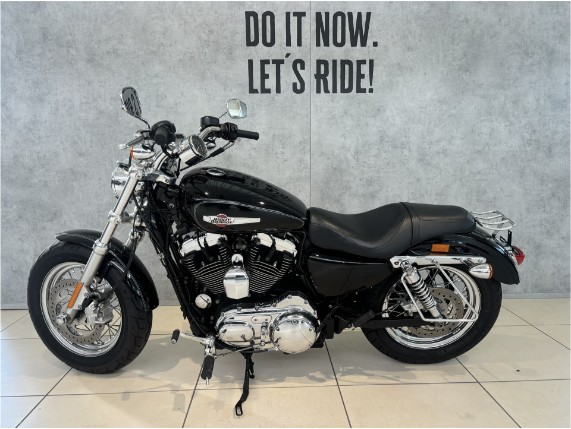 HARLEY-DAVIDSON XL 1200 CUSTOM, 5HD1CT3C1FC426622