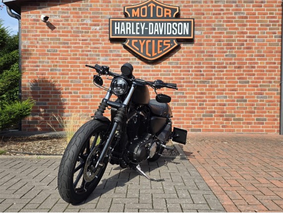 HARLEY-DAVIDSON XL 883, 0009067