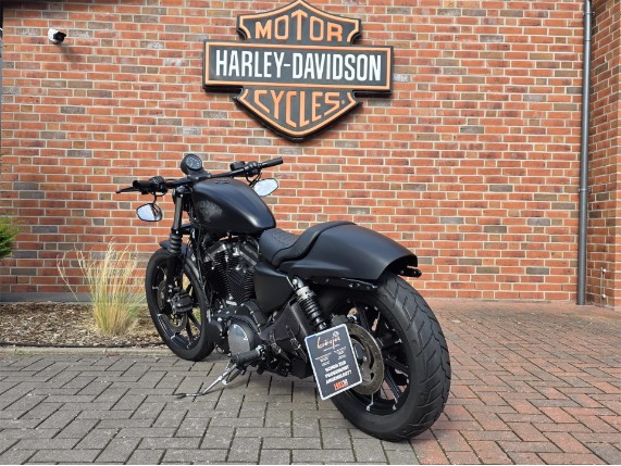 HARLEY-DAVIDSON XL 883, 0009067
