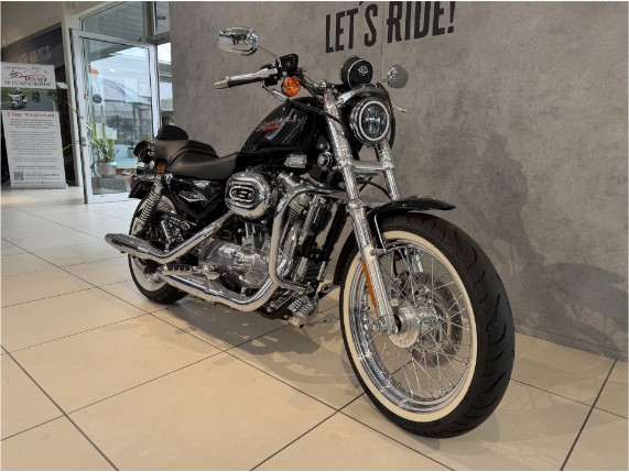 HARLEY-DAVIDSON XL883, 0010512