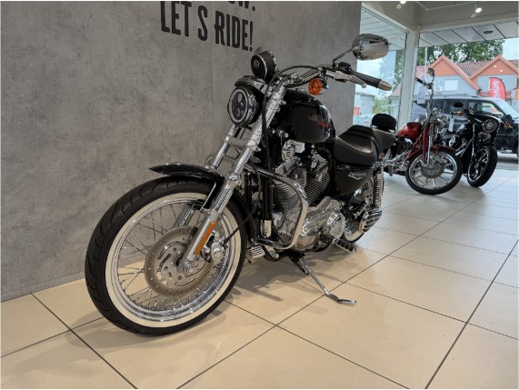 HARLEY-DAVIDSON XL883, 0010512