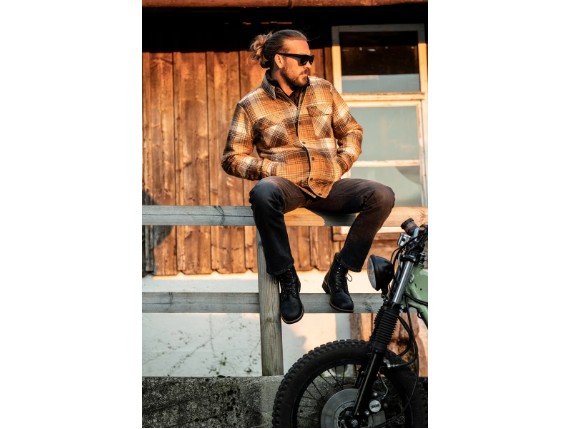 Houston_Rider_Camel