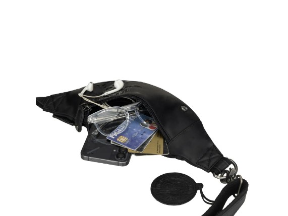 https-jacksinn54com-jacks-inn-54-hot-dog-washed-black~7