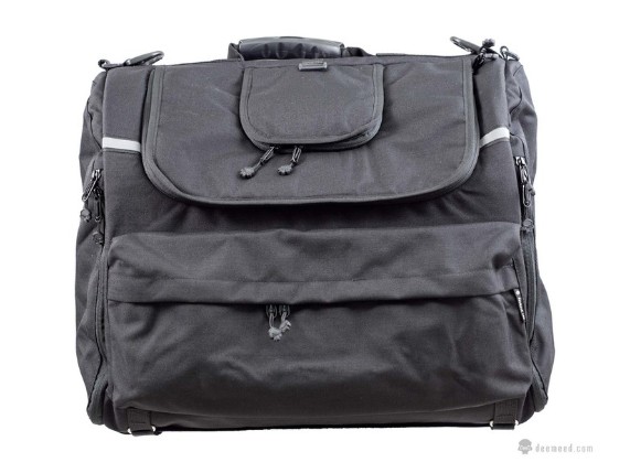 MA142P_PET_M_Motorradtasche-fuer-Hunde_Deemeed_11kg (1)