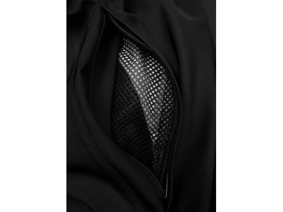 men-of-mayhem-badehose-classic-schwarz-rot-detail-3_673fca49-f715-450e-b1de-e9c501e9d17d