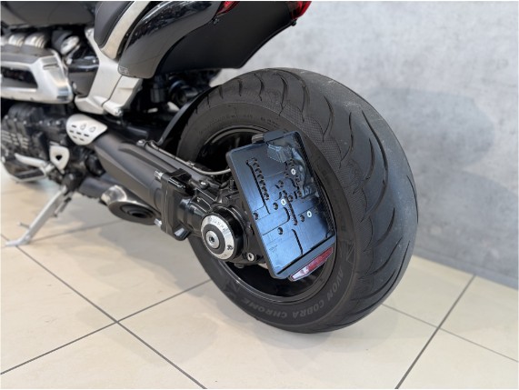 TRIUMPH Rocket III R, 0011420
