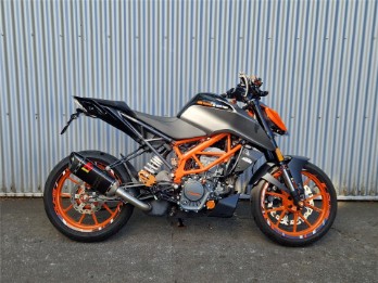 125 DUKE ABS 2022