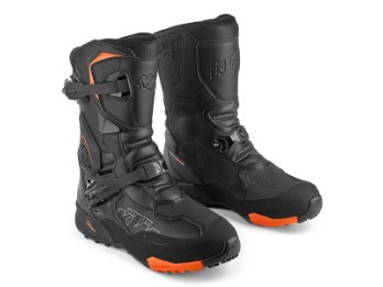 XT-8 GORE-TEX BOOTS