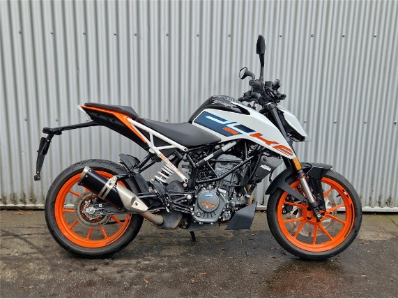 KTM 125 DUKE ABS 2023, 0017069