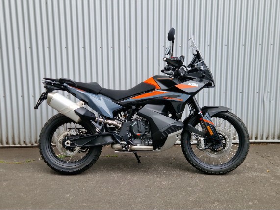KTM 890 ADVENTURE 2024 7J