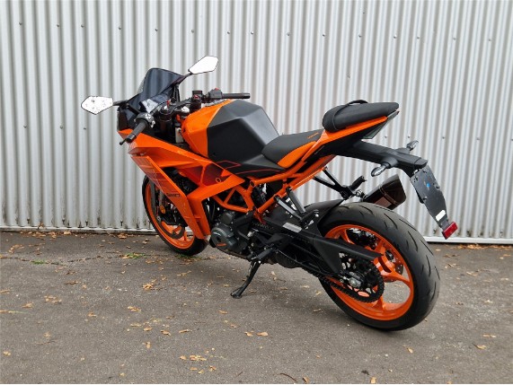 KTM RC 390 ABS 2024, 0018000