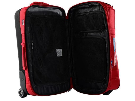 pho_gg_pw_pers_vs_3gg23005190x_tld_team_short_haul_roller_bag_interior__sall__awsg__v1