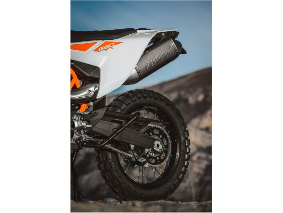 pho_pp_mon_663613_my26_ktm_690_enduro_r_static_ktm_690_enduro_r_parts_details__sall__awsg__v1