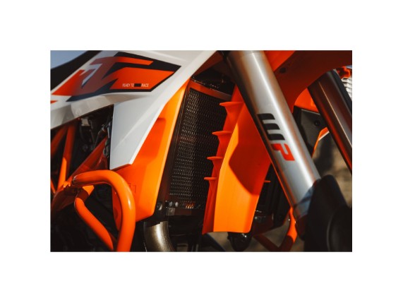 pho_pp_mon_663638_my26_ktm_690_enduro_r_static_ktm_690_enduro_r_parts_details__sall__awsg__v1