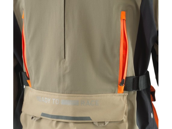 pho_pw_det_403147_3pw22001070x_defender_jacket_detail_ventilation_back__sall__awsg__v1