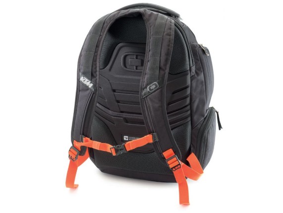 pho_pw_pers_rs_3pw220023100_pure_renegade_backpack_rearside__sall__awsg__v1