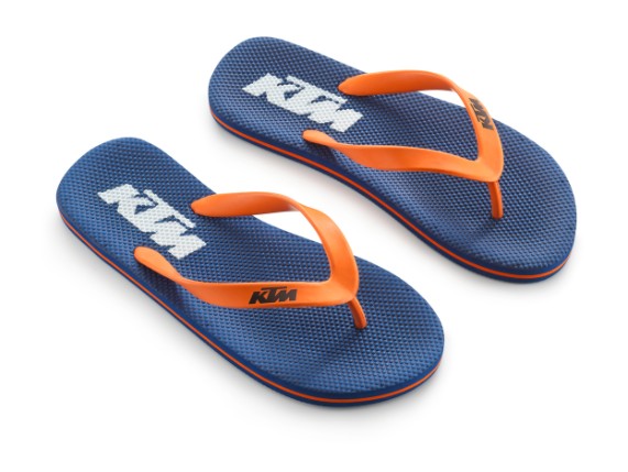 pho_pw_pers_vs_328632_3pw210024300_team_sandals_front__sall__awsg__v1