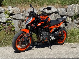 890 Duke GP
