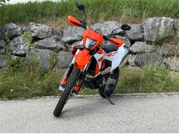 690 Enduro R2