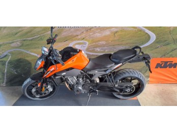 790 Duke