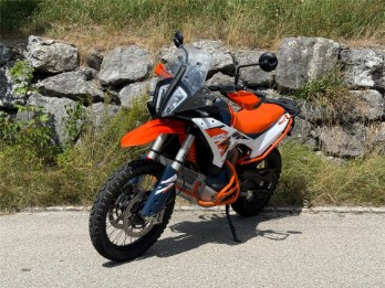 890 Adventure R