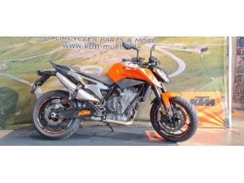 790 Duke