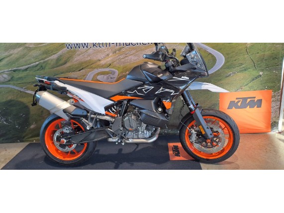 5fc3d79414084b5085e2db94640b4dc6