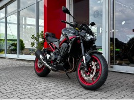 Z900