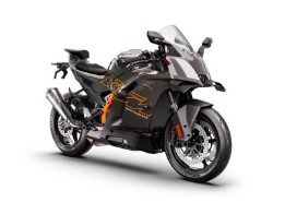 990 RC R 2026