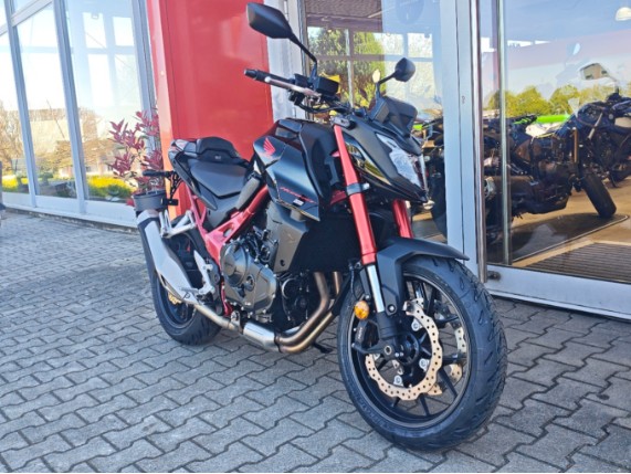 Honda CB750 Hornet, 0017169