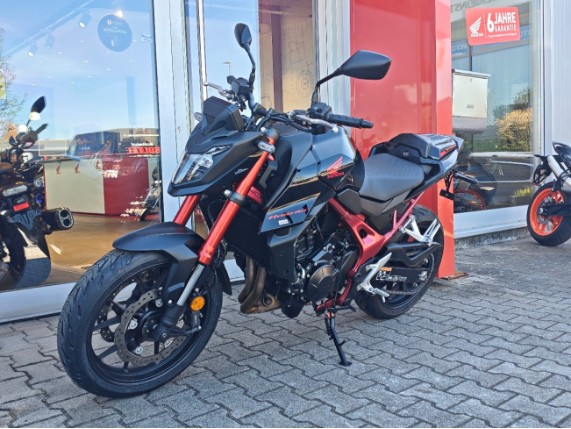 Honda CB750 Hornet, 0017169