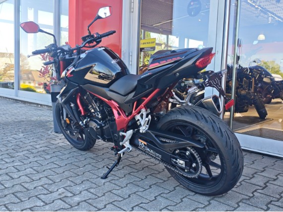 Honda CB750 Hornet, 0017169