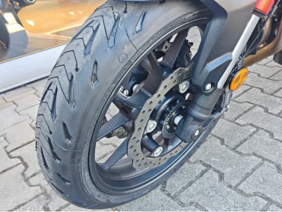 Honda CB750 Hornet, 0017169