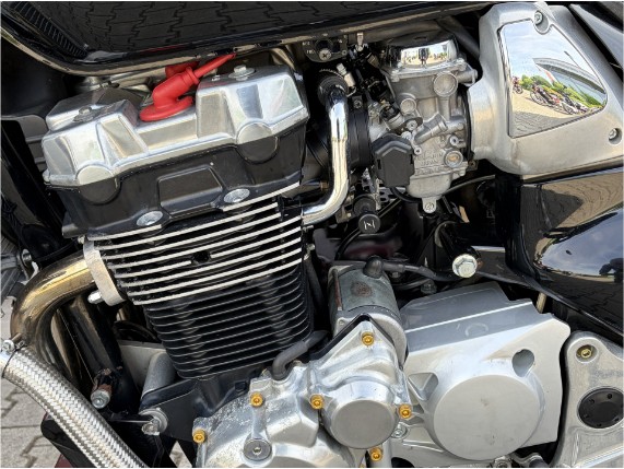 HONDA X4, 0015810