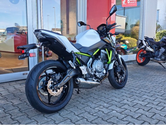 KAWASAKI Z650, 0017154