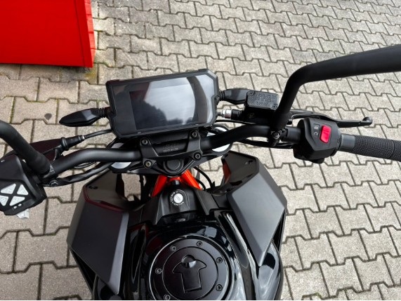 KTM 125 Duke, 0013673