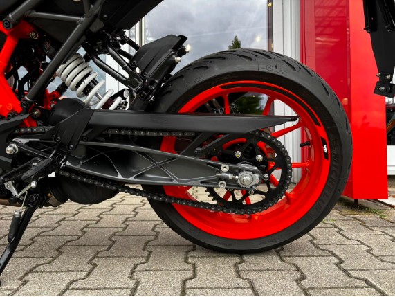 KTM 125 Duke, 0013673