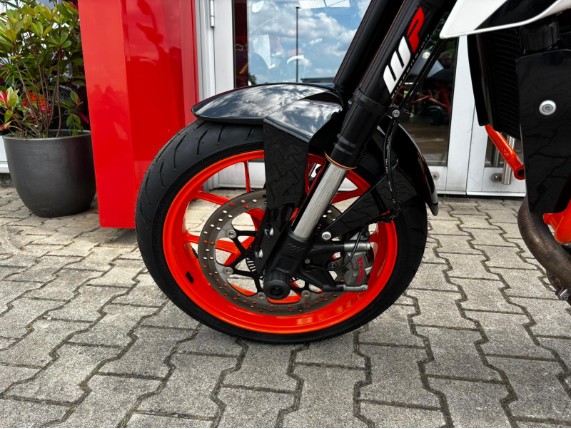 KTM 690 Duke R ABS, 0016595